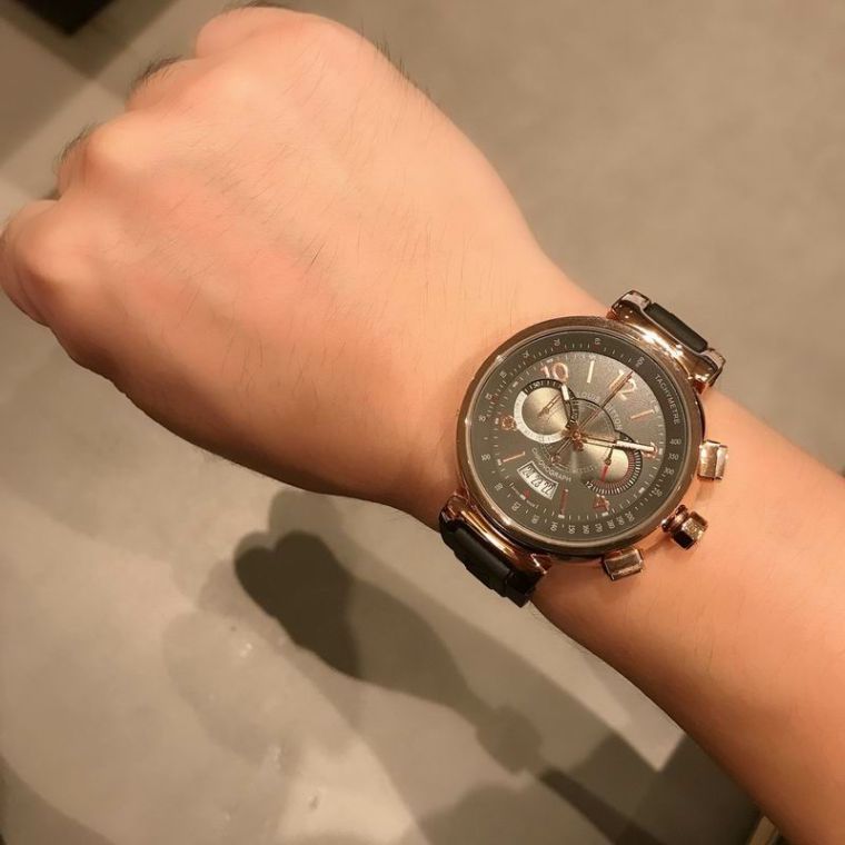 Picture of LV Watches Men _SKU2295lv-42x13mm-03282508